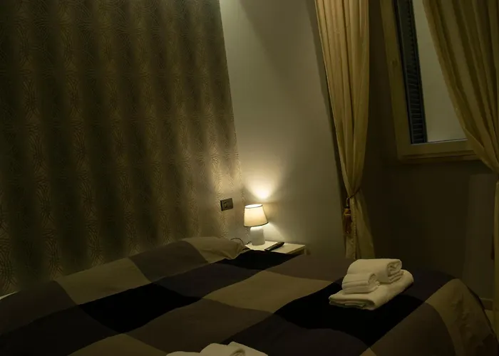 Romance Cosimato Trastevere Rome