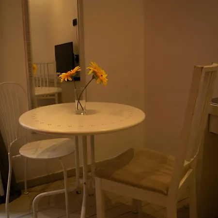 Romance Cosimato Trastevere ゲストハウス